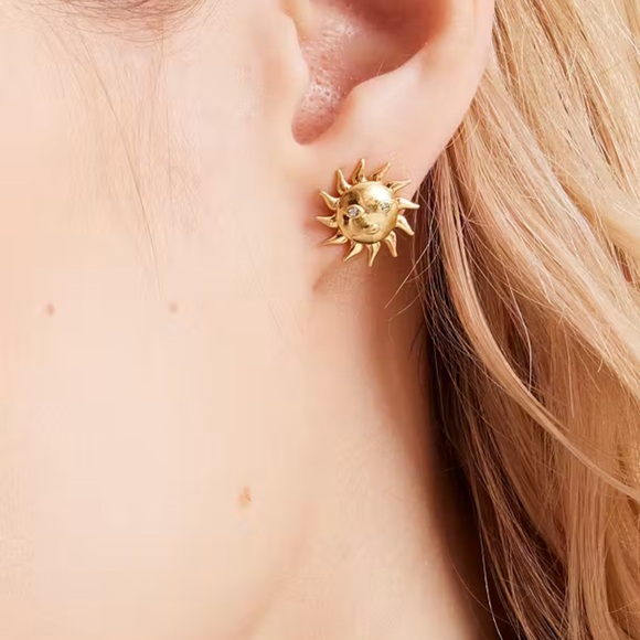 $68 Kate Spade Like Magic Sun And Moon Studs - Picture 2 of 8